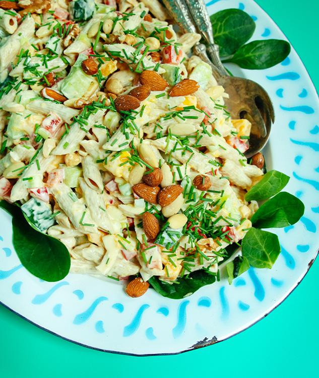 Frisse pastasalade met kip en mango